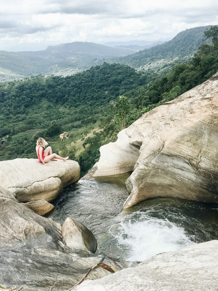 solo travel in sri lanka