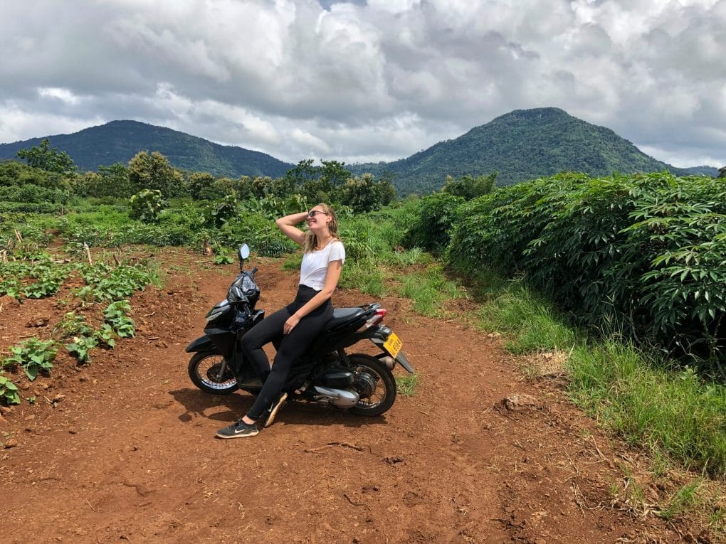 2 weeks in Laos itinerary scooter loop