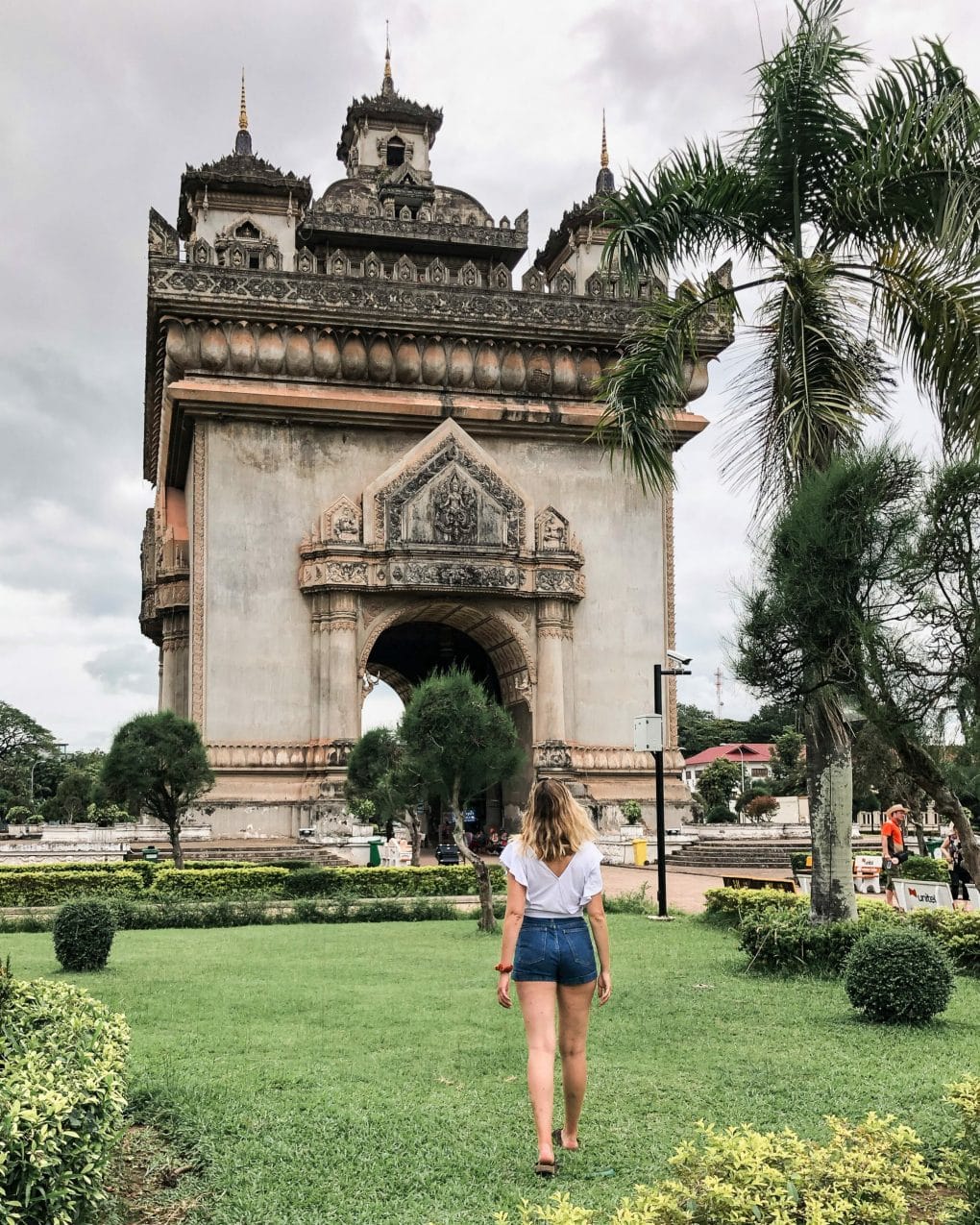 2 weeks in Laos itinerary Vientiane