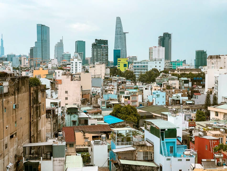Where vĩ đại stay in Ho Chi Minh skyline
