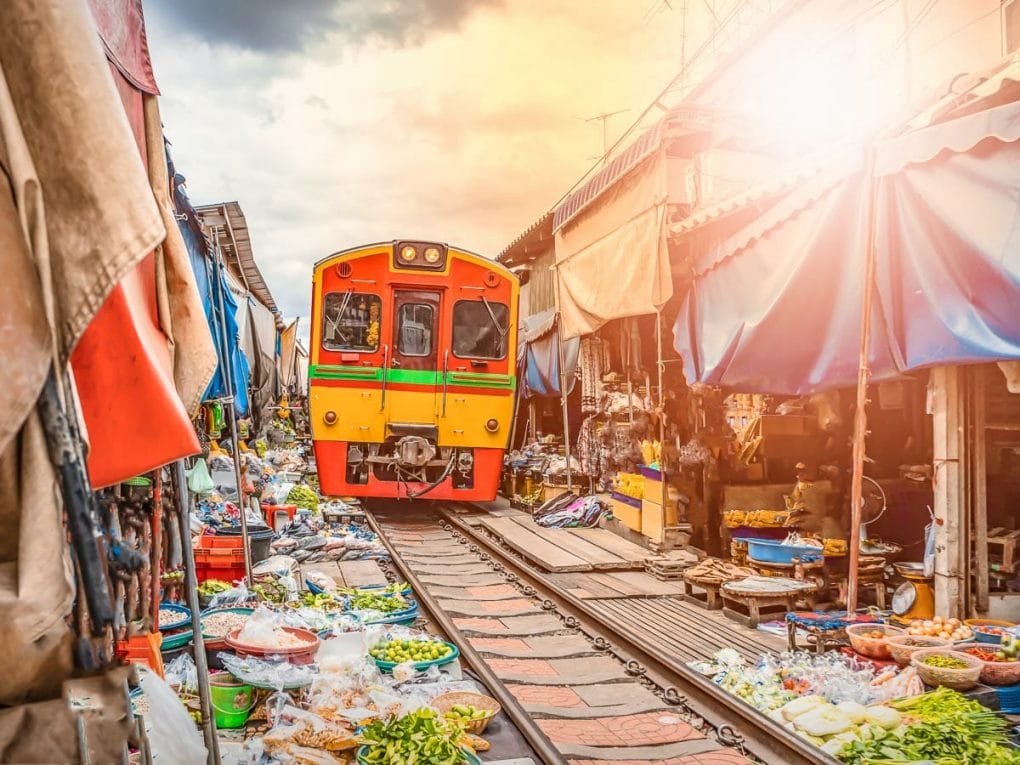 bangkok train market